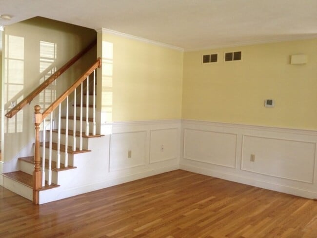 Building Photo - 93 Drummer Rd