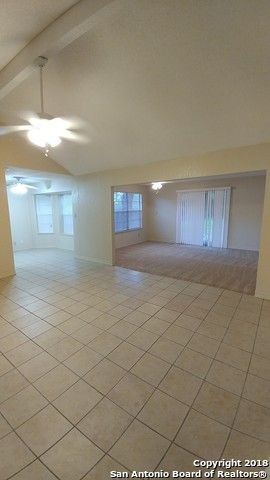 Building Photo - Spacious Home in Green Ridge North