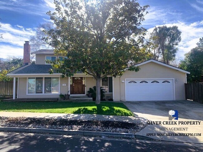 Building Photo - Solar-Powered Pleasanton House with Side A...