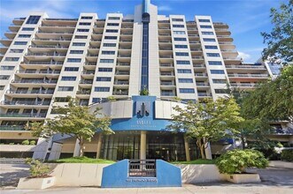 Building Photo - 1130 Piedmont Ave NE