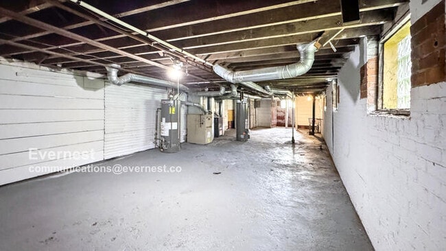 Building Photo - 3759 Atkinson St
