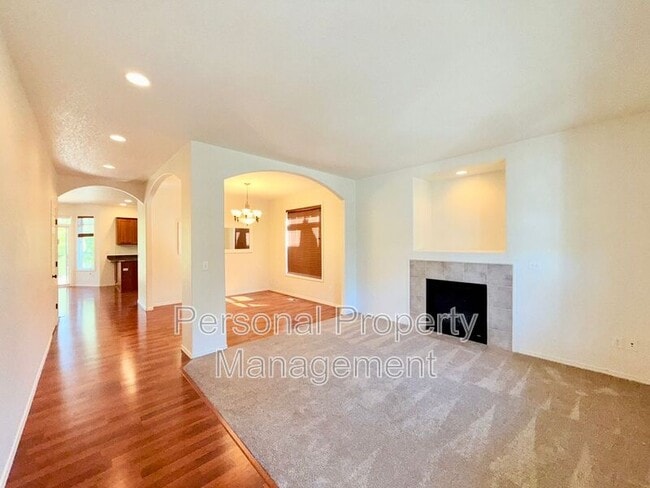 Building Photo - 3312 S 2nd Way