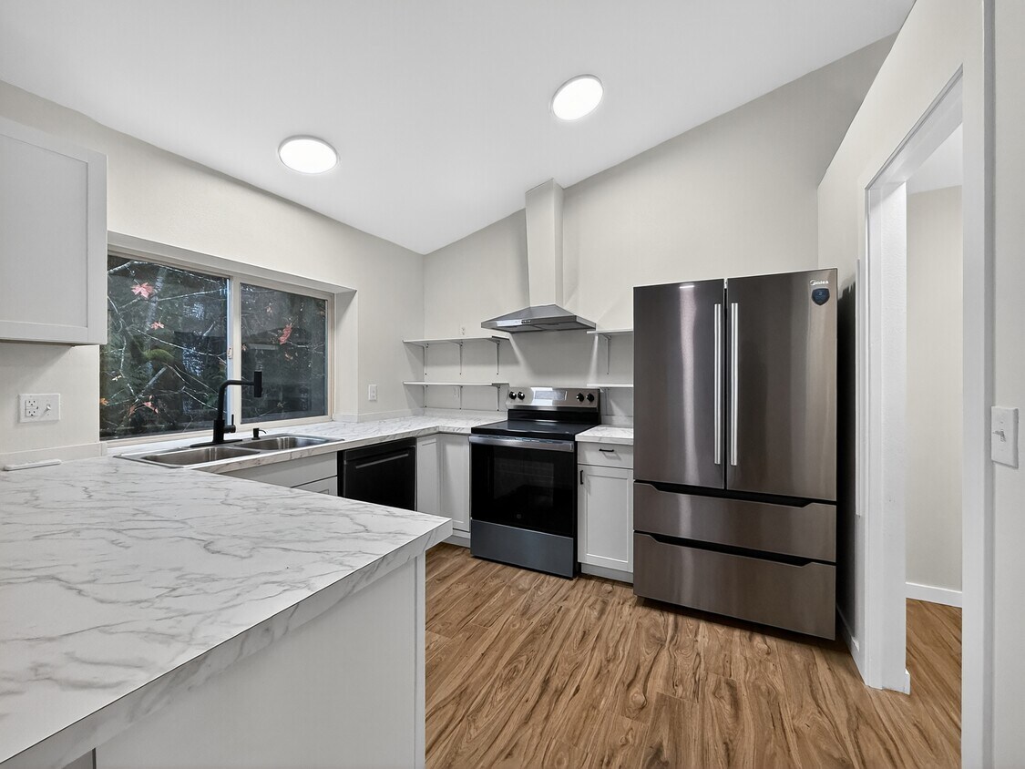 Foto principal - 5502 NE 10th St