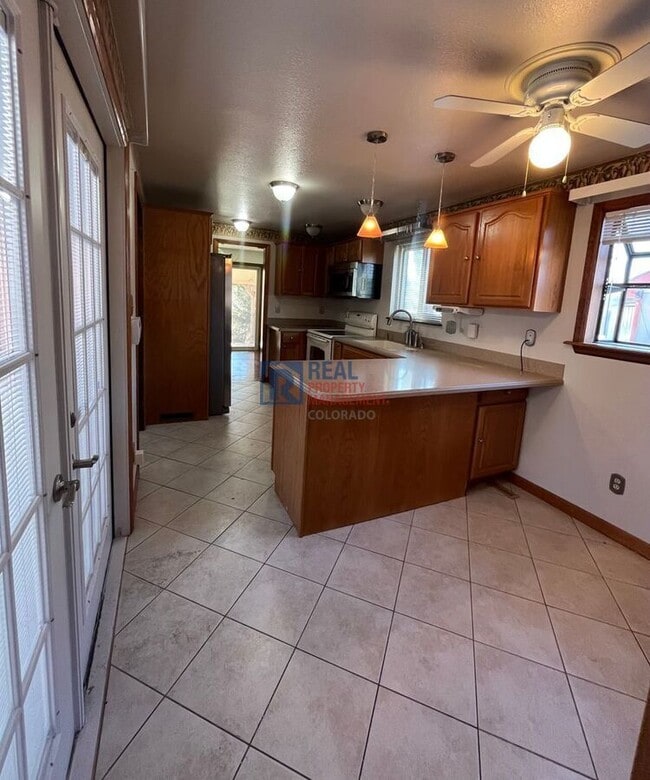 Photo - 1605 Flemming Dr House