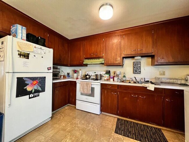 Building Photo - Charming 2-bedroom Apartment in West Loveland