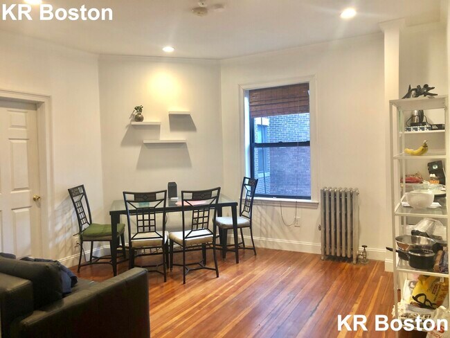 Foto del edificio - 215 Harvard Ave