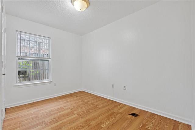 Building Photo - 4043 Gray Oak Pl