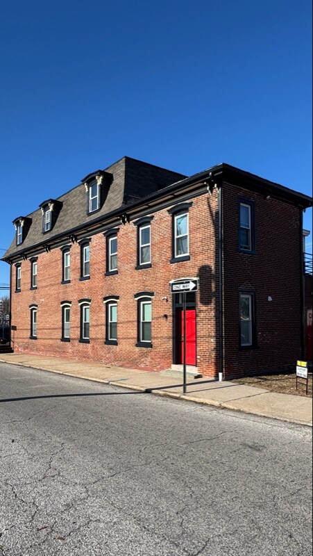 Foto del edificio - 444 Bridge St