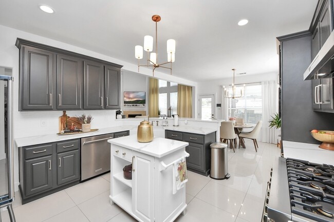 Building Photo - 9214 Meadow Branch Ct
