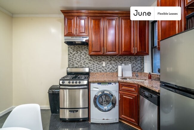 Building Photo - 209 West 109th Street