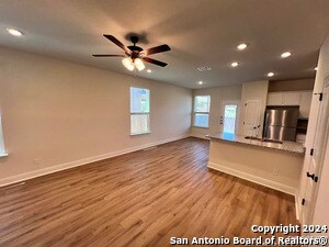 Foto del edificio - 13858 Enzo Gate