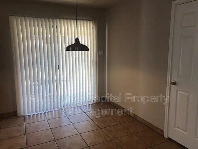 Foto del edificio - 902 Quartz Ct