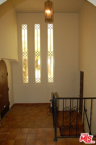 Building Photo - 2036 Balmer Dr