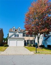 Building Photo - 8905 Friarbridge Dr