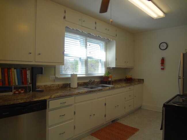 Kitchen (view 1) - 111 W Main St