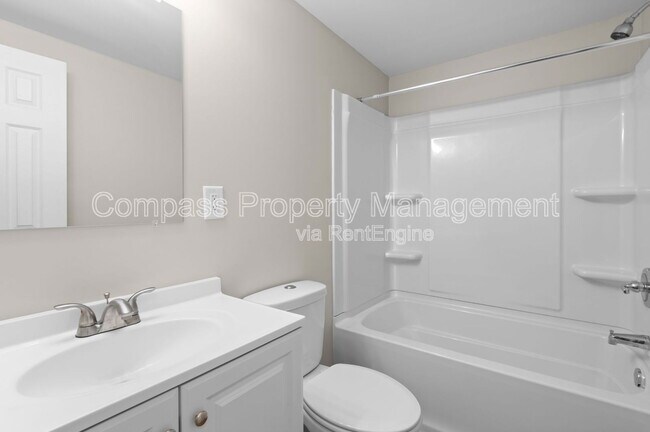Foto del edificio - 3630 Douglas Ave
