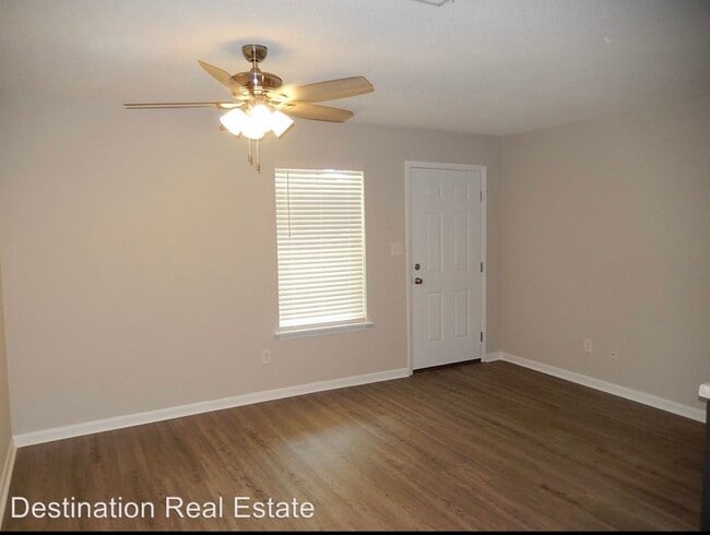 Building Photo - 3212 Jim Lee Road, Unit B1