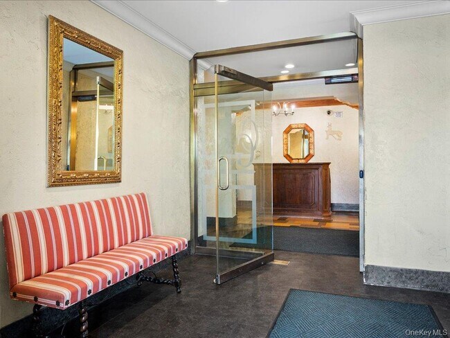 Foto del edificio - 14 N Chatsworth Ave