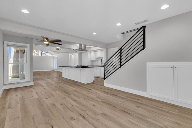 Building Photo - 254 62nd St