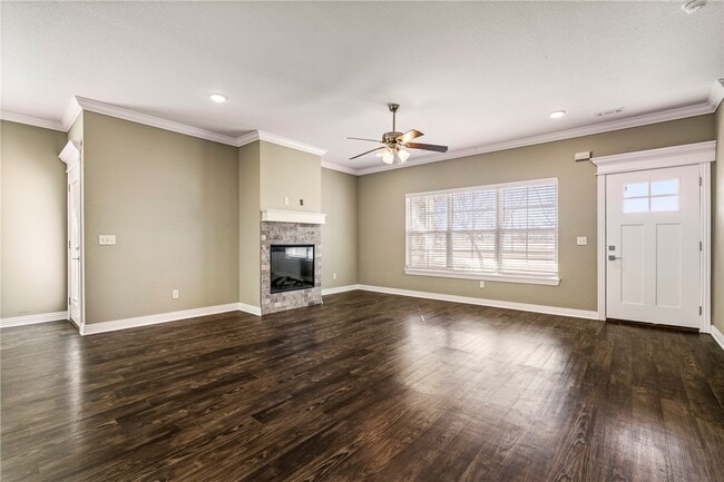 Foto del edificio - 121 Carrington Ave