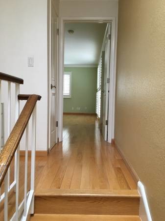 Foto del edificio - 2411 CARLMONT DR