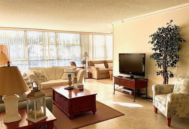Building Photo - 801 Three Islands Boulevard