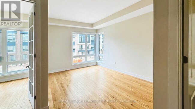 Building Photo - 3098 Meadowridge Dr