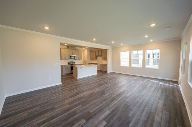 Building Photo - Brand New 3 Bedroom 2.5 Bathroom Single Fa...