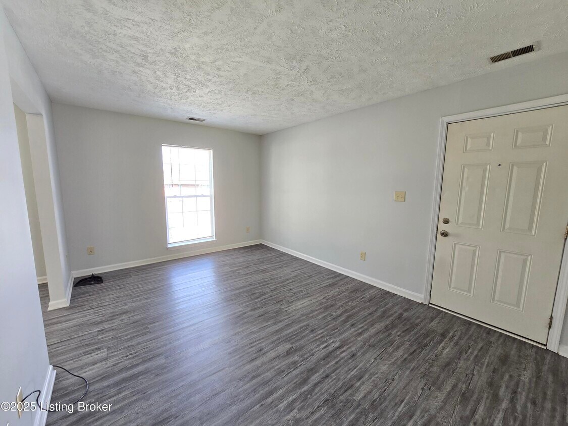 Primary Photo - 1704 Stallings Ave