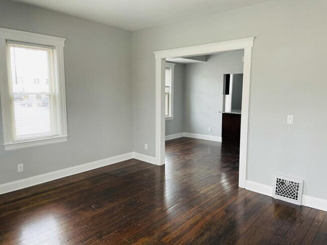 Building Photo - 3039 2nd Street