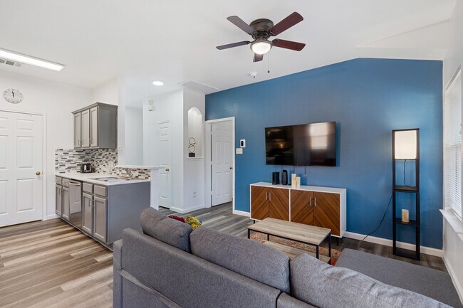 Foto del edificio - 1481 E Old Settlers Blvd