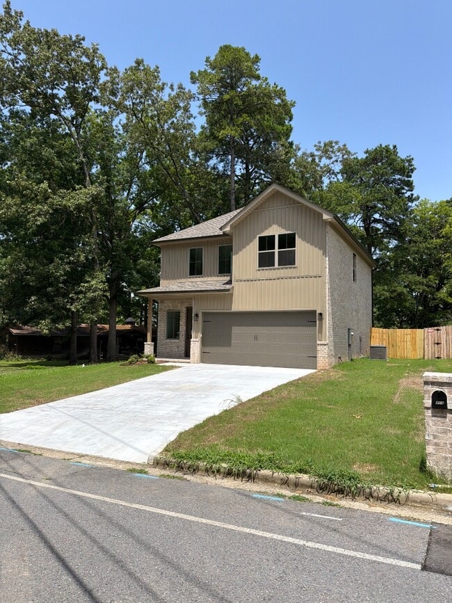 Building Photo - 414 Prickett Rd