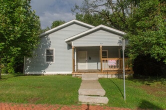 Building Photo - 614 N Grant St