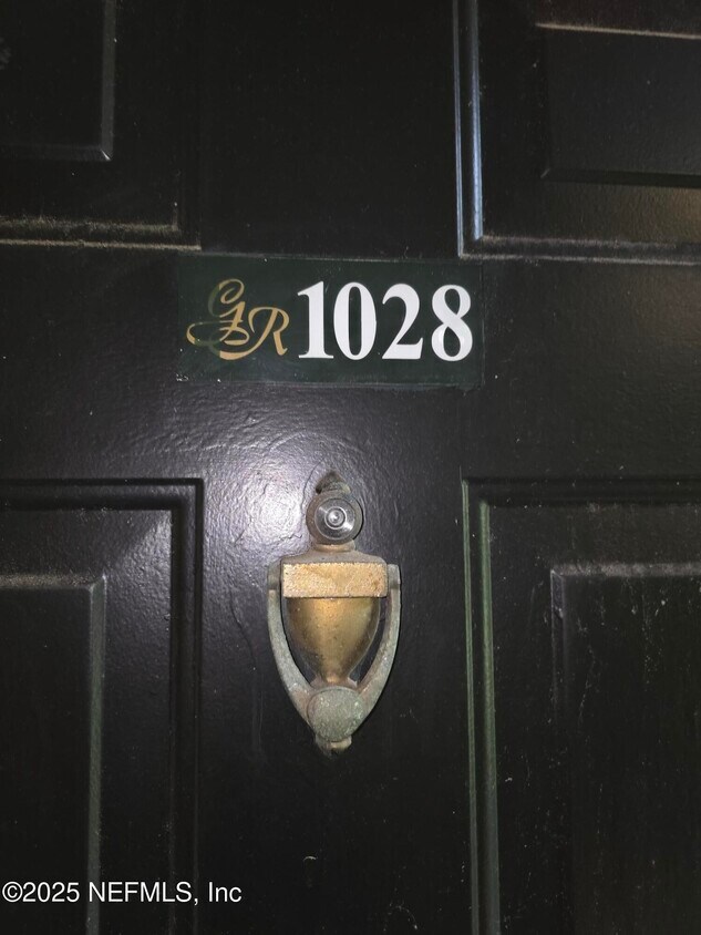 Foto principal - 13810 Sutton Park Dr N