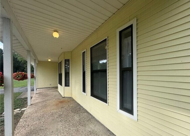 Foto del edificio - 1291 Edgewater Falls