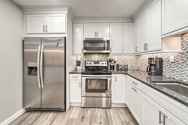 Foto del edificio - 1037 W Peppertree Dr