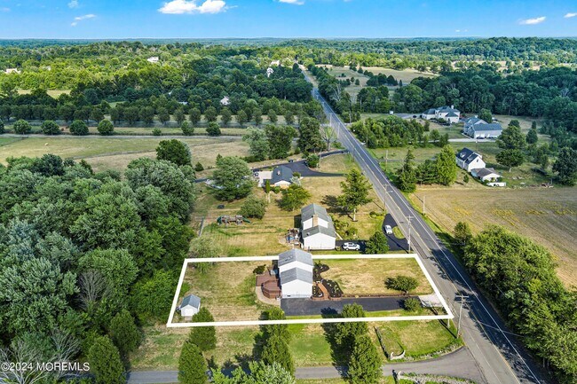 Building Photo - 133 Arneytown Rd