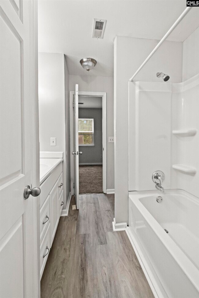 Foto del edificio - 275 Wynn Way