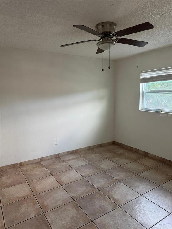 Building Photo - 712 Michigan Ct