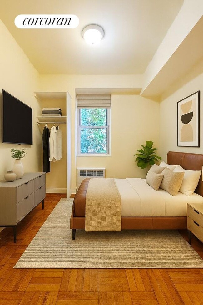 Building Photo - 401 W 56th St
