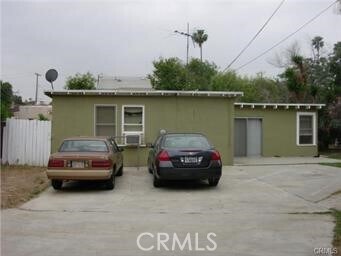Primary Photo - 2736 Date St