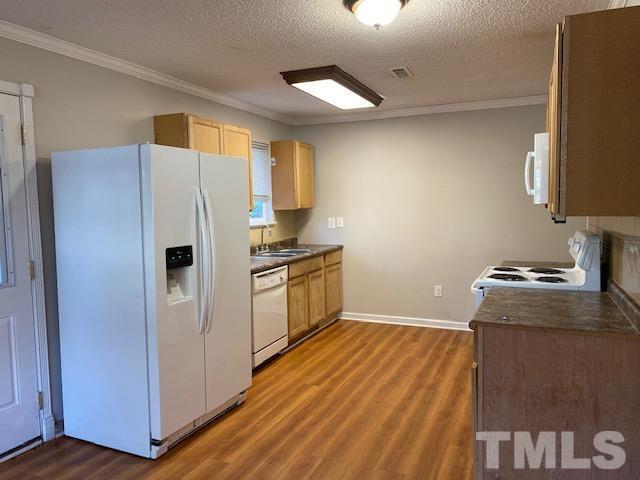 Building Photo - 1124 Savannah Dr