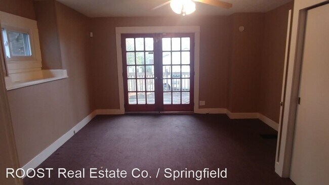 Building Photo - 4 br, 2 bath House - 112 N Burnett Rd