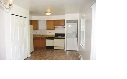 Building Photo - 3 bedroom DUPLEX in Mamaroneck near train