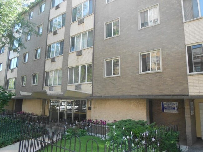 0 bedroom in Chicago IL 60657 - 0 bedroom in Chicago IL 60657 Apartment