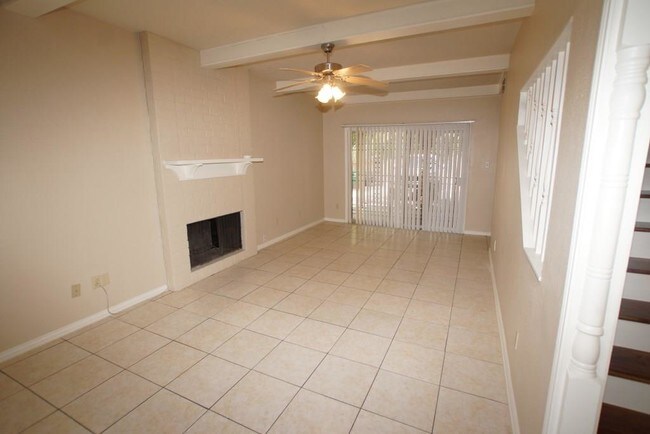 Building Photo - 8330 Beechnut St