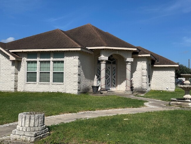 Foto del edificio - 4007 Zuley St