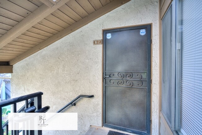 Building Photo - Lowest in the area!  Beautiful Family Home...