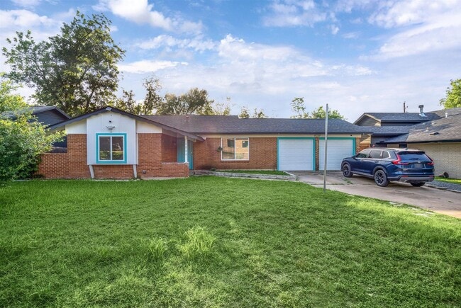 Building Photo - 3BR 2BA Home in East Austin – Near Univers...