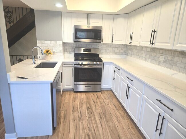 Foto del edificio - 360 W Inverrary Ln